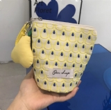 小水滴刺繡化妝包+水果吊飾